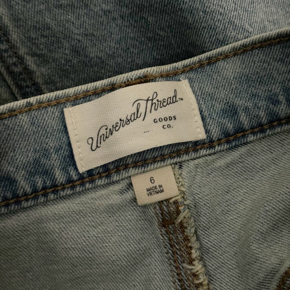 Universal Thread Split Front Light Wash Denim Max… - image 7